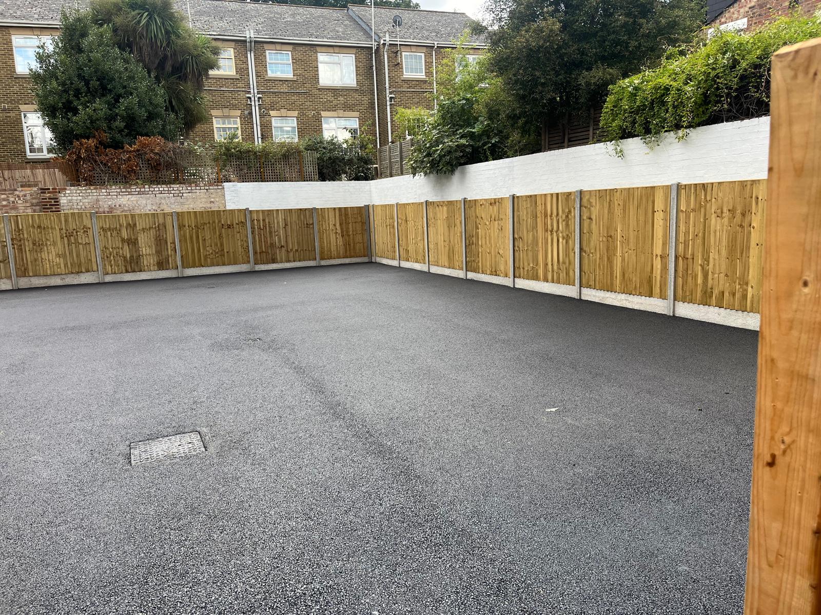 Finished residential surfacing with high-quality final texture